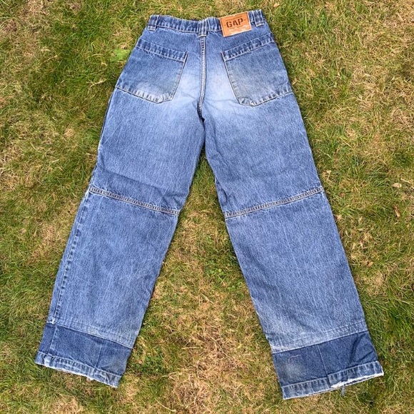 SOLD: 90s Skater Girl Baggy Jeans - Picture 4 of 4